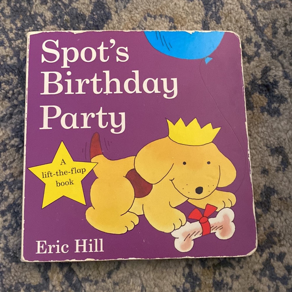 5 BOOKS & 1 PUZZLE BUNDLE - Picture 3 of 5